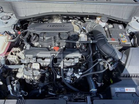 Certified 2026 Hyundai Kona Limited FWD image 31