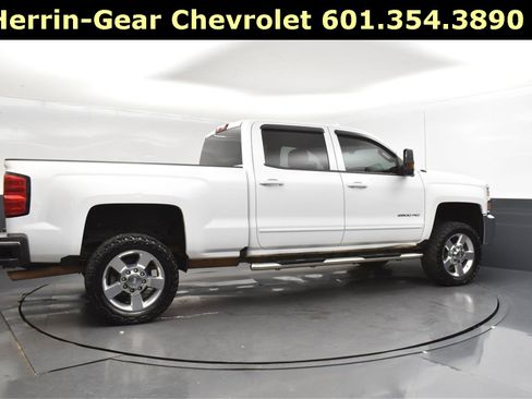 Used 2016 Chevrolet Silverado 2500 LT image 8