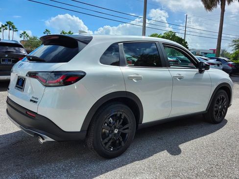 New 2026 Honda HR-V Sport image 6