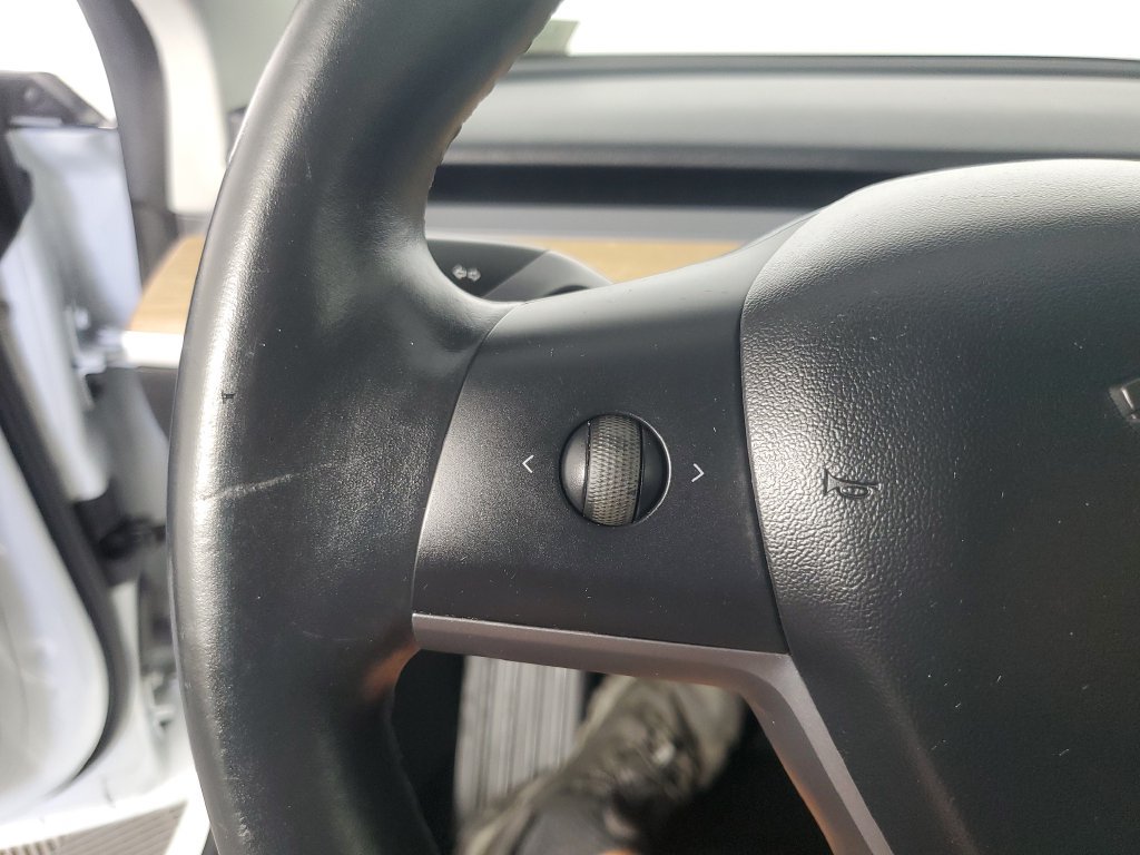 Used 2019 Tesla Model 3 Standard Range Plus RWD image 24