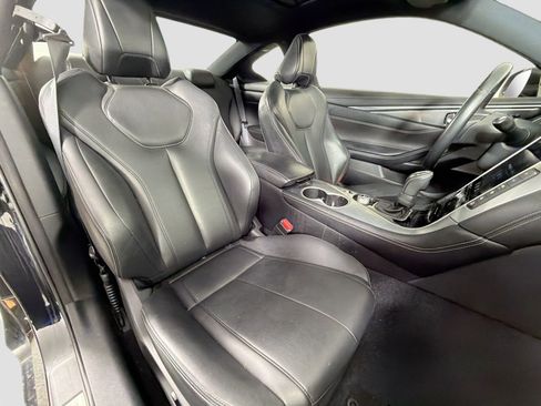 Used 2018 INFINITI Q60 3.0t Luxe w/ Sensory Package 3.0T Luxe image 28