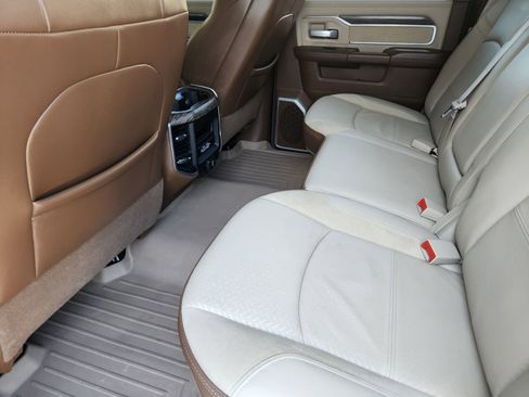 Used 2020 RAM 2500 Laramie image 34