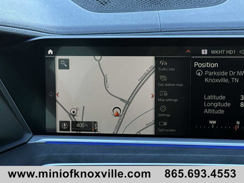 Used 2022 BMW X7 M50i w/ Luxury Seating Package image 27