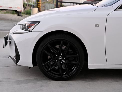 Used 2017 Lexus IS 200t IS Turbo RWD image 29