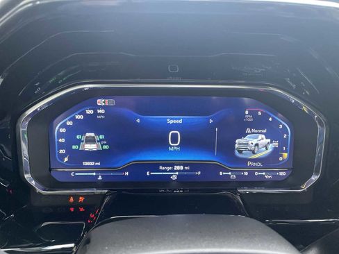 Certified 2024 Chevrolet Silverado 3500 High Country w/ High Country Premium Package image 11