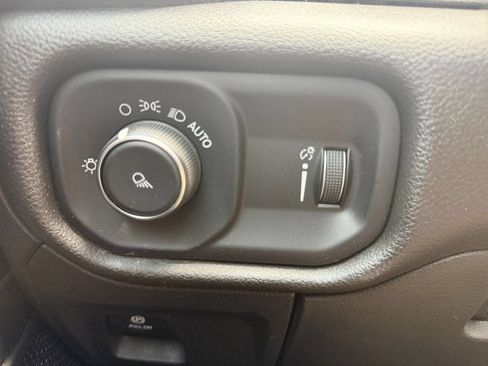 Used 2024 RAM 1500 Tradesman AWD/4WD image 20