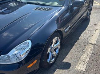 Used 2009 Mercedes-Benz SL 550 video 1
