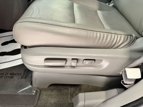 Used 2015 Honda Odyssey EX-L image 9
