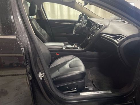 Used 2020 Ford Fusion Titanium image 25