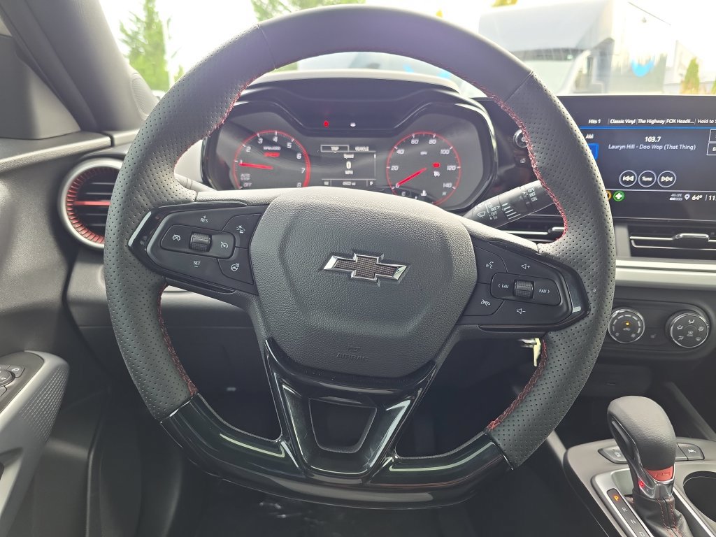 Used 2026 Chevrolet Trax RS FWD image 20