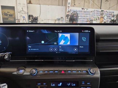 Used 2024 Hyundai Kona SEL w/ Convenience Package FWD image 32