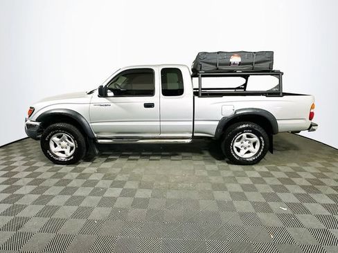 Used 2002 Toyota Tacoma PreRunner image 5