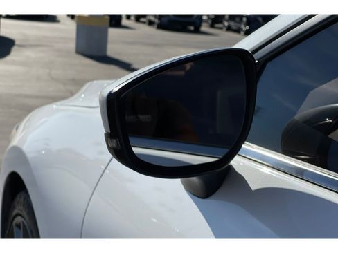 Used 2020 MAZDA MAZDA3 Hatchback w/ Preferred Package image 50