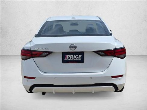 Used 2025 Nissan Sentra SV FWD image 6
