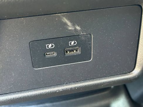 Used 2021 Nissan Rogue SV FWD image 20