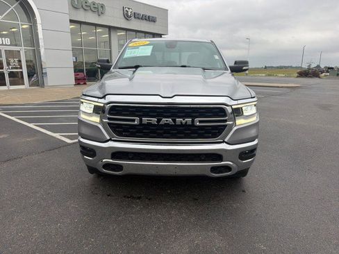 Used 2022 RAM 1500 Big Horn AWD/4WD image 3