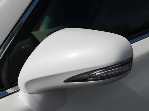 Used 2011 Lexus LS 460 image 47