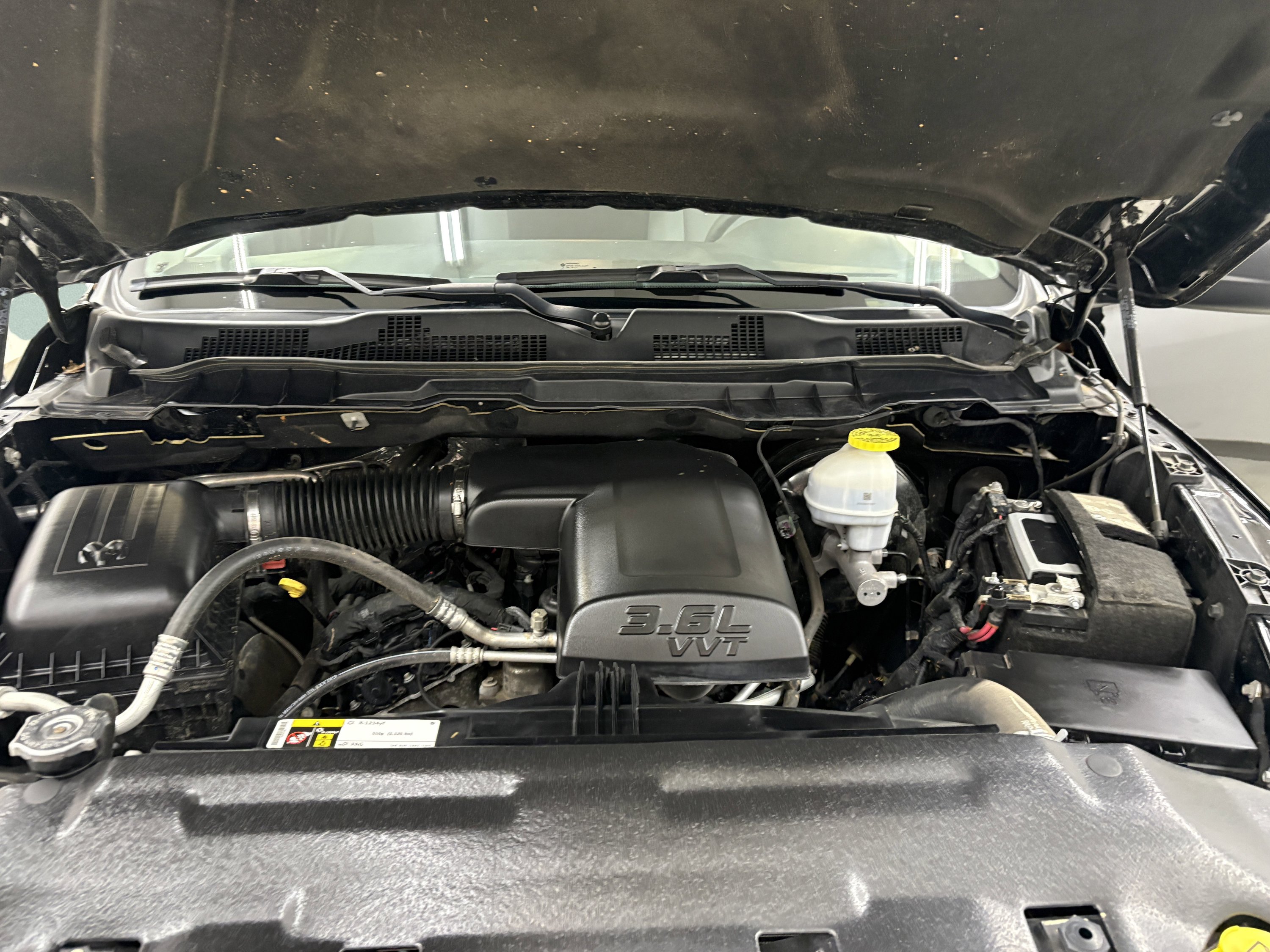 Used 2024 RAM 1500 Classic SLT RWD image 9