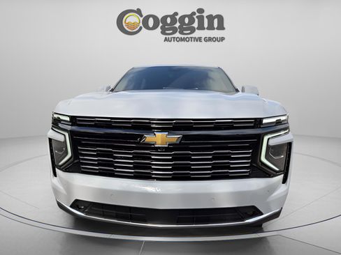 New 2026 Chevrolet Suburban High Country image 4