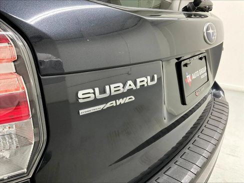 Used 2017 Subaru Forester 2.5i Premium AWD/4WD image 27