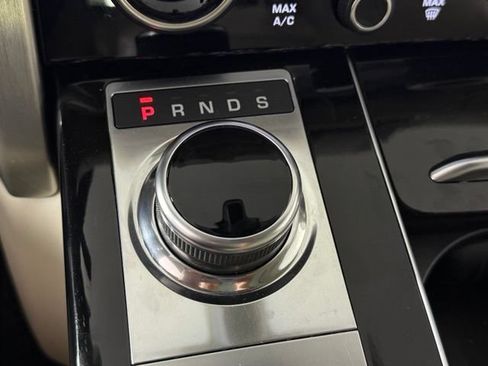 Used 2018 Land Rover Range Rover HSE AWD/4WD image 36
