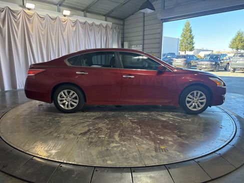 Used 2015 Nissan Altima 2.5 S w/ Power Driver Seat Package image 3
