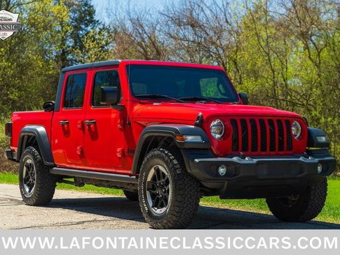 Used 2020 Jeep Gladiator Sport w/ Technology Group AWD/4WD image 1