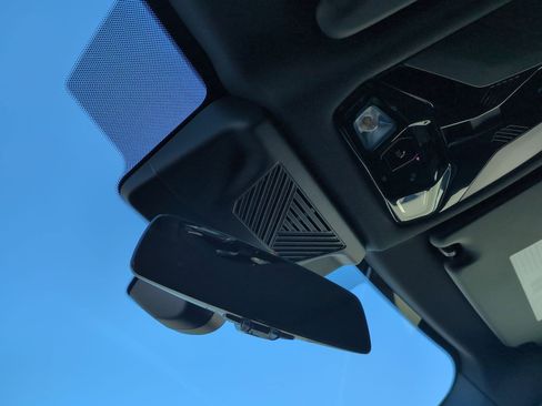 Used 2025 BMW X1 xDrive28i image 27