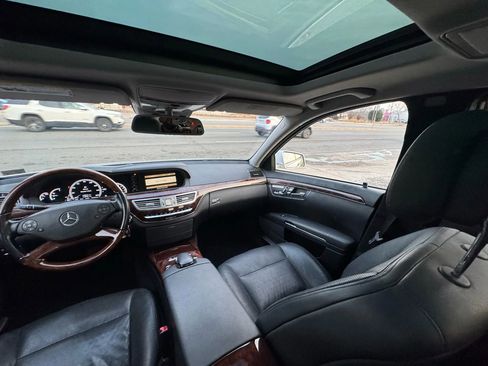 Used 2012 Mercedes-Benz S 550 S 550 4MATIC Sedan 4D image 22