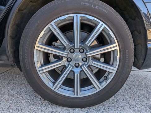 Used 2017 Audi Q7 3.0T Premium Plus w/ Premium Plus Package image 21