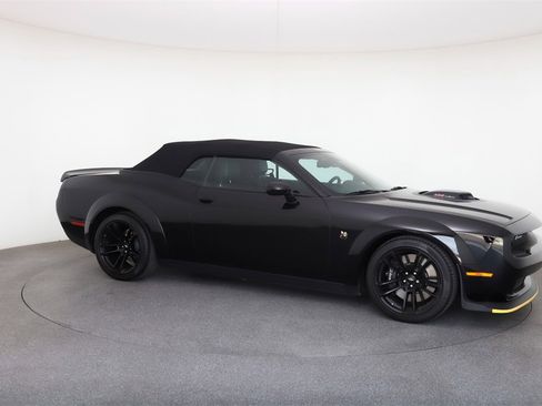 Used 2023 Dodge Challenger R/T Scat Pack image 10