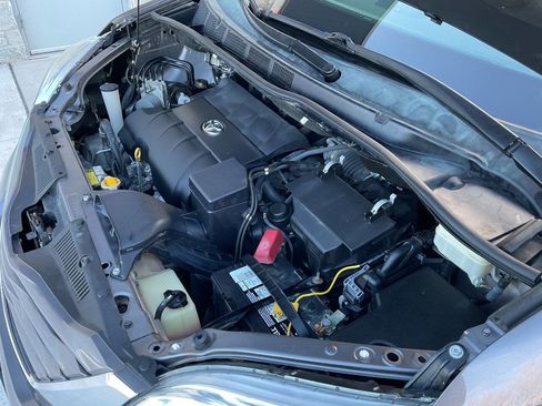Used 2015 Toyota Sienna LE image 47