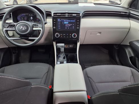 Used 2022 Hyundai Tucson SEL FWD image 16
