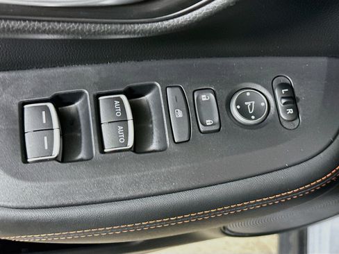 Used 2024 Honda HR-V Sport image 20