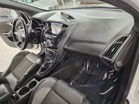 Used 2013 Ford Focus ST image 8