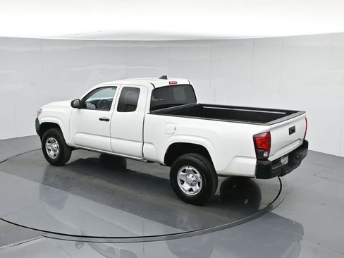 Used 2021 Toyota Tacoma SR image 40