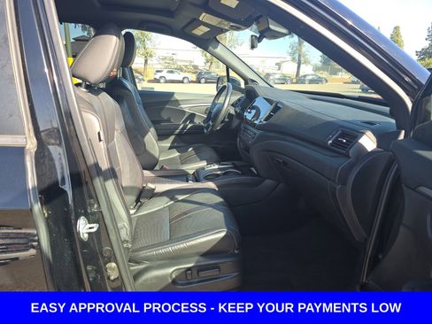 Used 2023 Honda Passport TrailSport image 9