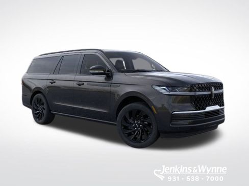 New 2026 Lincoln Navigator L Reserve AWD/4WD image 7