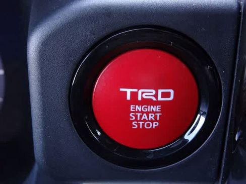 Used 2024 Toyota Tacoma TRD Off-Road w/ TRD Off Road Upgrade Package AWD/4WD image 24