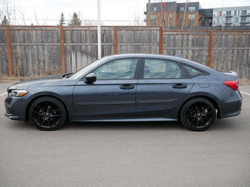 Used 2024 Honda Civic Sport image 4