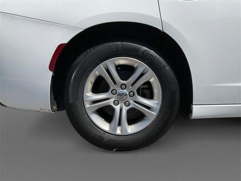 Used 2023 Dodge Charger SXT image 15