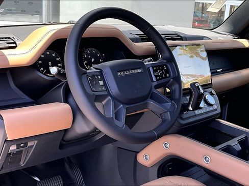 New 2026 Land Rover Defender 110 S AWD/4WD image 6