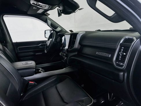 Used 2023 RAM 1500 Laramie AWD/4WD image 27