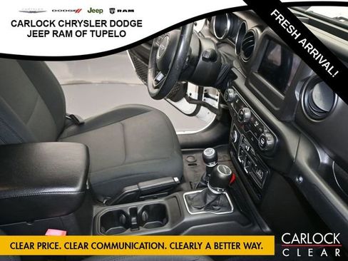 Used 2022 Jeep Gladiator Sport image 38