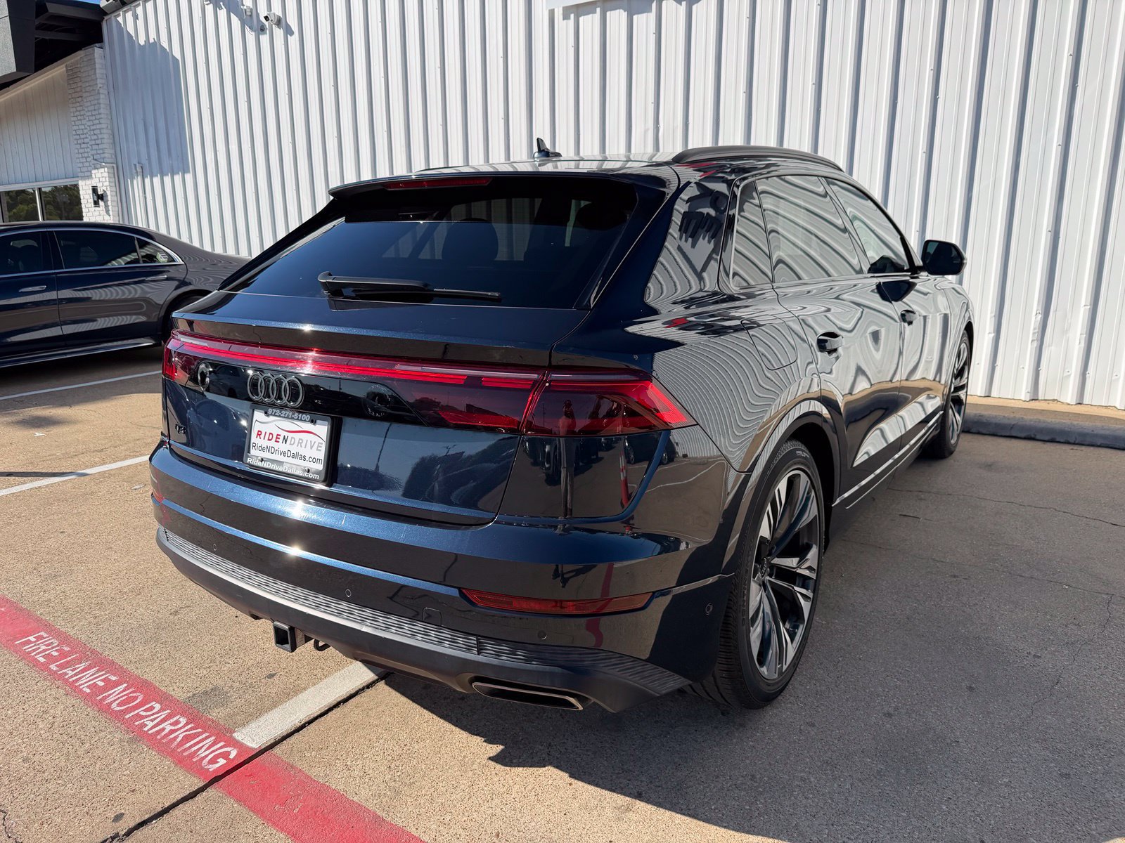 Used 2024 Audi Q8 Prestige AWD/4WD image 8