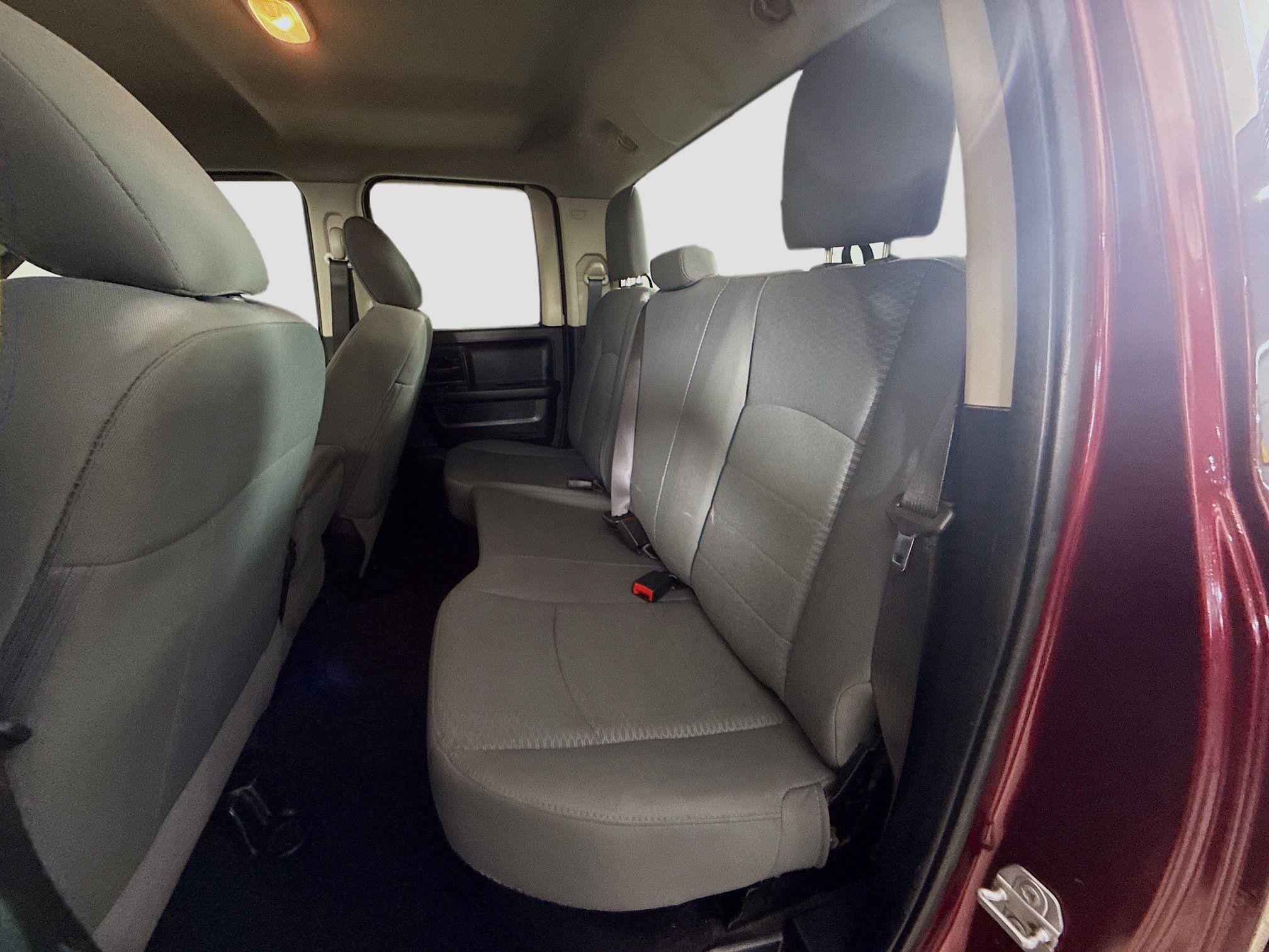 Used 2019 RAM 1500 ST AWD/4WD image 23