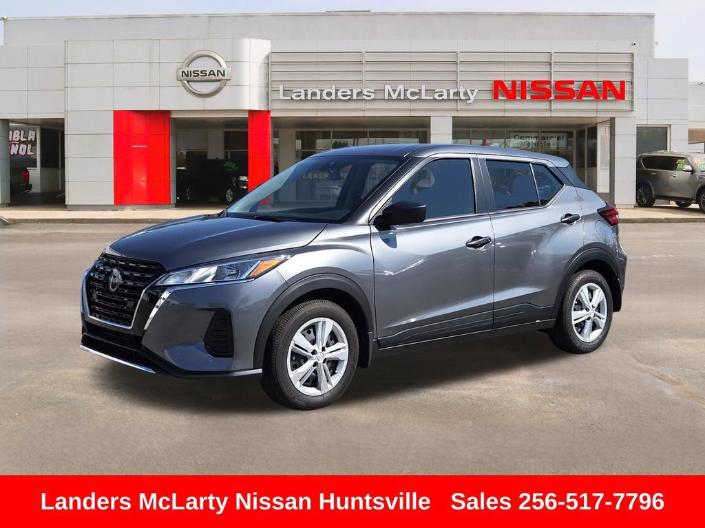 Used 2025 Nissan Kicks Play S FWD image 9