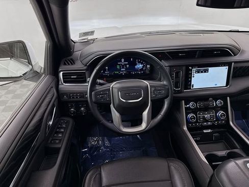 Used 2023 GMC Yukon Denali w/ Max Trailering Package image 25