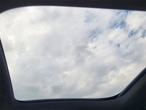 Certified 2026 Mercedes-Benz GLB 250 4MATIC image 23