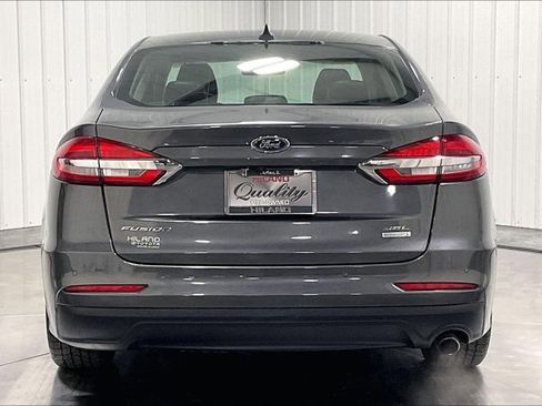 Used 2019 Ford Fusion SEL image 4